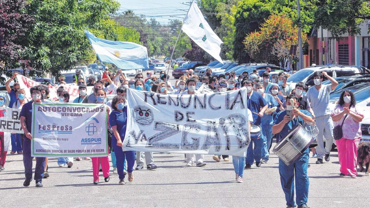 Movilización de trabajadores de salud. Fuente: (Twitter)