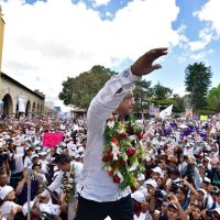 AMLO ofrece 'pagar la deuda histórica” con los pueblos indígenas