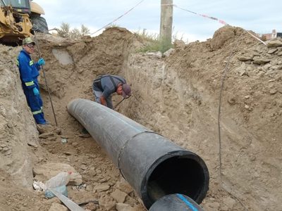 Santa Cruz refuerza la infraestructura hídrica con una inversión millonaria en Caleta Olivia