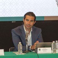 Ernesto D’Alessio arremete contra Ana Guevara y la llama patética