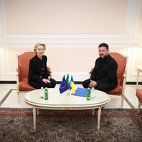 Von der Leyen reitera su apoyo a Ucrania durante su reunión con Zelenski