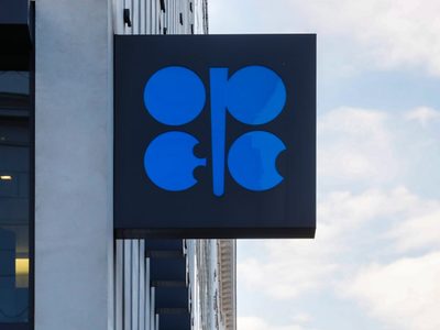 Salida de Emiratos de la OPEP sacude la alianza que influye en el precio del petróleo