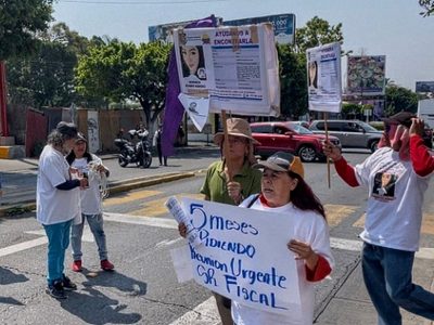 Protestan en la Fiscalía de Morelos por omisiones en el caso Berenice Ocampo Ramírez