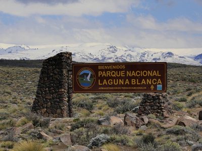 Por el momento, el Parque Nacional Laguna Blanca continúa cerrado para los visitantes