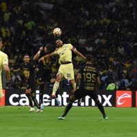 América y Pumas empatan 1-1 en el estadio Azteca