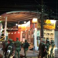 Sicarios ejecutan a una pareja en restaurante de Monterrey y dejan herido a un hondureño