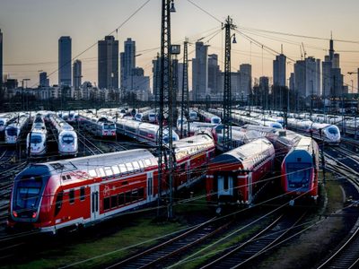 Una huelga por salarios paraliza trenes y vuelos en Alemania