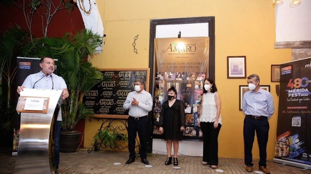 El alcalde de Mérida, Renán Barrera, un día antes de dar positivo a coronavirus