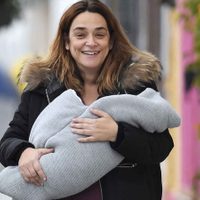 ¿Y la cuarentena? Toñi Moreno es captada por los papparazis en la calle