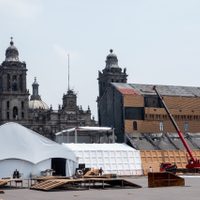 Aplazan inauguración de la Capilla Sixtina en el Zócalo por altas temperaturas