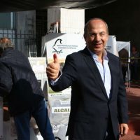 Al emitir su voto, Calderón llama a la reconciliación; hay que dejar la polarización atrás, dice