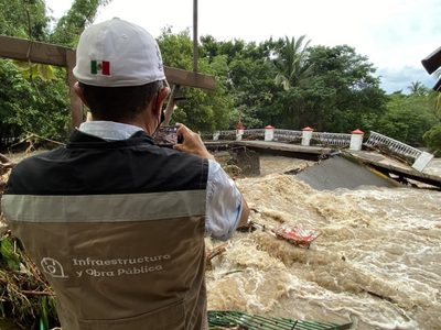 Deslaves, inundaciones y personas lesionadas deja "Nora" a su paso en Jalisco