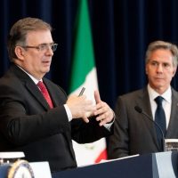 Tenemos que hacer más contra el tráfico de armas, admite Blinken frente a Ebrard