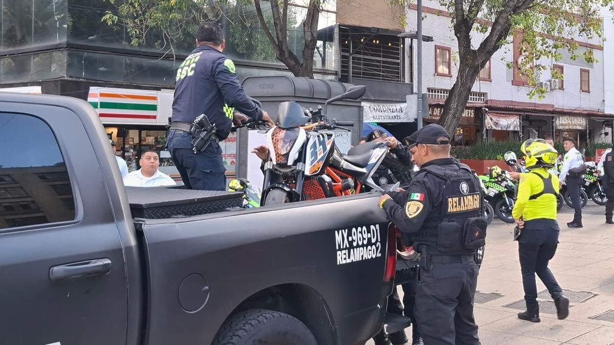 Policías se llevaron los vehículos