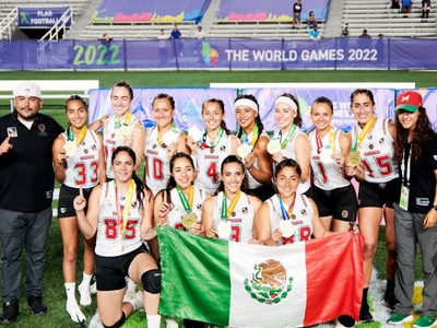 México vence a Estados Unidos en flag football femenil y se lleva el oro (Videos)