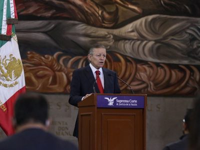 Propuesta para que Corte no interprete la Constitución denota desconocimiento de su labor: Zaldívar