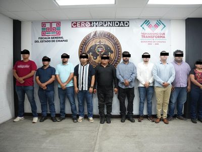 Detienen a 10 servidores públicos de la Fiscalía de Chiapas por actos de tortura captados en video