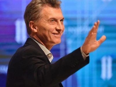 El avión en el que Macri viajó a Paraguay es de una tabacalera acusada de contrabando