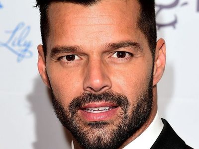 Ricky Martin se aferra a la esperanza pero no deja de preocuparse por esto. ¡Qué terrible!