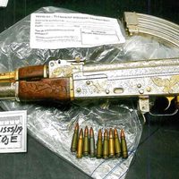 FGR asegura más de cuatro mil cartuchos y 11 armas largas en Jalisco