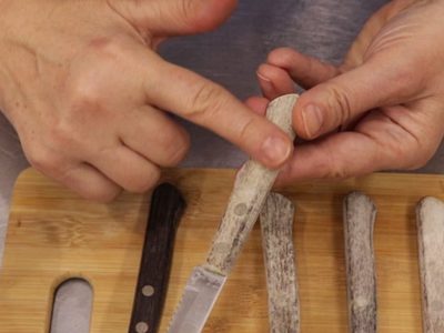 Dejalos como nuevos: el secreto de las abuelas para limpiar los cubiertos de madera en minutos