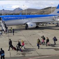 El ministro de Turismo dijo que el aeropuerto Chapelco generó ingresos por más de 100 millones de pesos