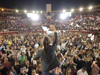 Universitarios piden a Sheinbaum fin del cacicazgo de La Sosa Nostra