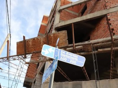 Siete personas en situación de calle ocupan un edificio abandonado
