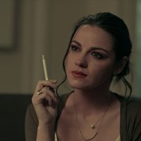 Una nueva Maite Perroni deslumbra en "Oscuro Deseo", el último estreno de Netflix