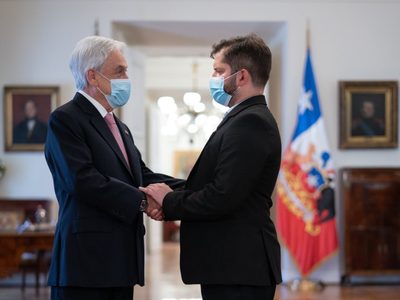 Piñera recibe a Boric en el Palacio de La Moneda para coordinar la transición
