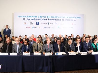 Empresarios de NL rechazan el aumento de impuesto propuesto por Samuel García