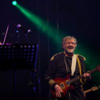 Emir Kusturica y orquesta, la efusiva vuelta del adiós
