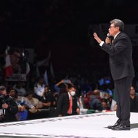 AMLO promueve 129 veces a Sheinbaum y a mí una; le dice hermana y yo ni pariente lejano soy: Monreal