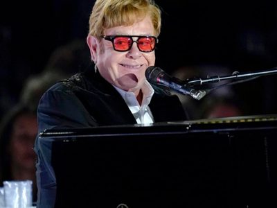 Elton John alcanza el estatus de EGOT gracias a su Emmy
