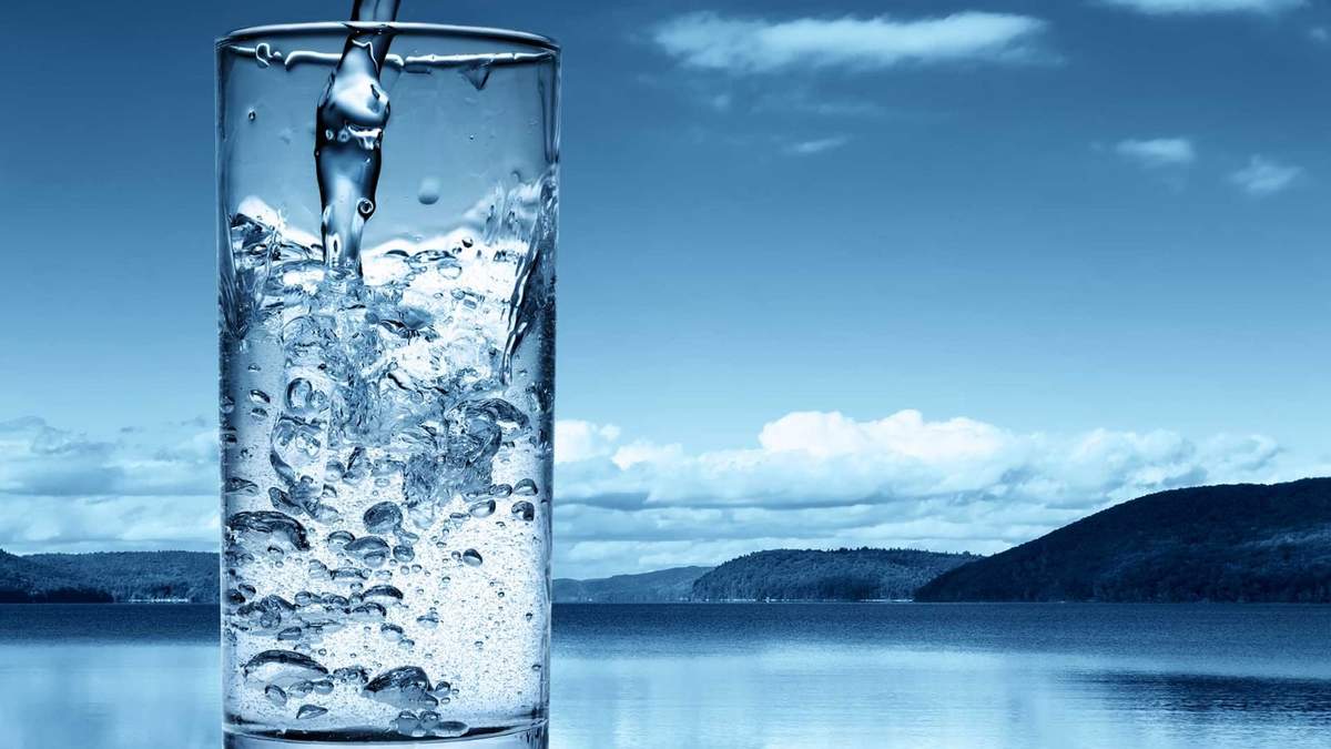 Agua pura. Fuente: (Twitter)
