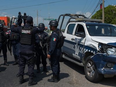 Trasladan a 42 reos de Poza Rica hacia otros penales de Veracruz
