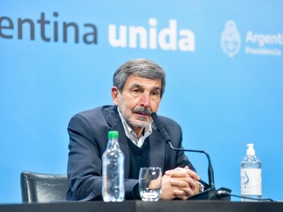 Salvarezza confirmó que en el país no circulan las variantes Delta y Beta del coronavirus