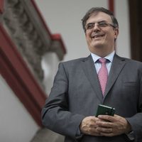 Ebrard revela lista de líderes que asistirán a la toma de protesta de AMLO