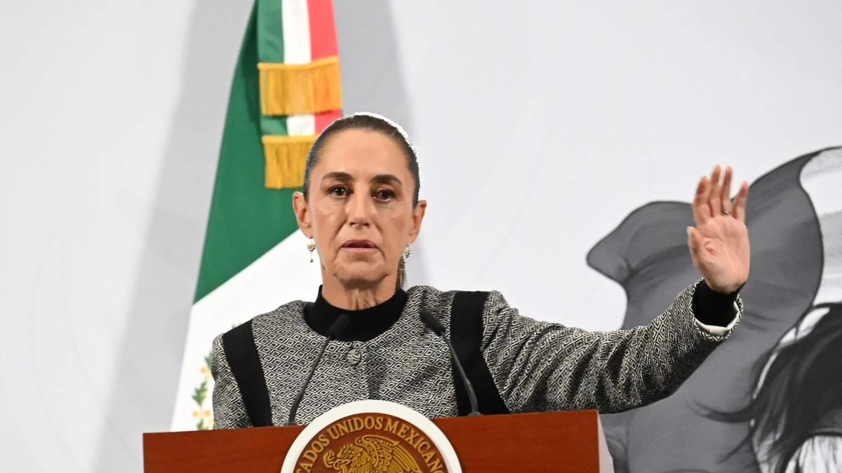 Juan Ramón de la Fuente pidió licencia temporal por intervención quirúrgica: Sheinbaum