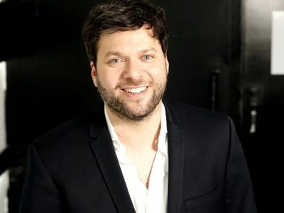 “¿Qué cuelga ahí atrás?”: Guido Kaczka vio algo impensado en el baño de Julieta Nair Calvo