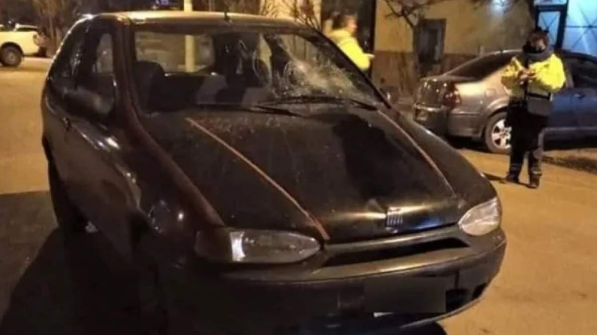 Un Fiat Palio atropelló un anciano. Fuente: (Facebook)