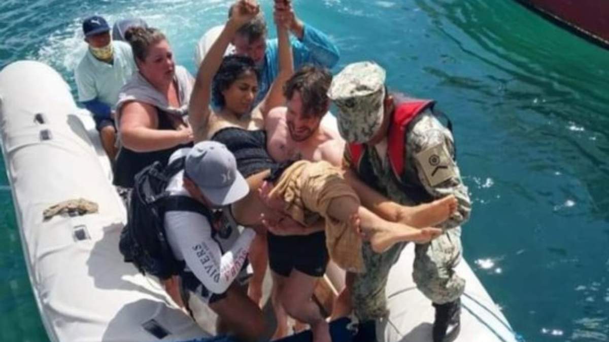 Turista mexicana mordida por tiburón en Isla Galápagos