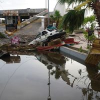 Huracán Otis, de categoría 5, causa daños históricos… y no hay Fonden