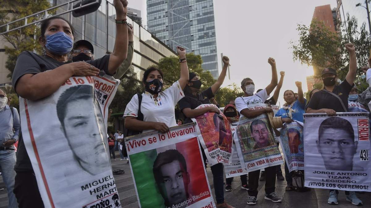 Una protesta en la CDMX por el caso Ayotzinapa