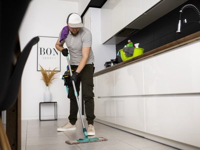 Consejo clave para limpiar el porcelanato y no dejar vetas