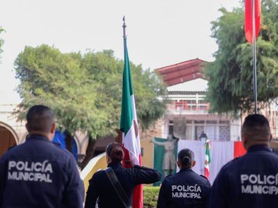 Detienen a mando policiaco de Cotija acusado de violar y torturar a una agente