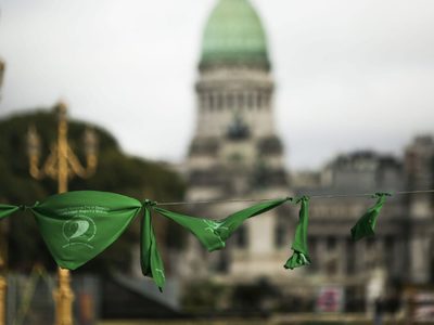 “Pañuelazo”: marcharán en todo el país por el aborto legal