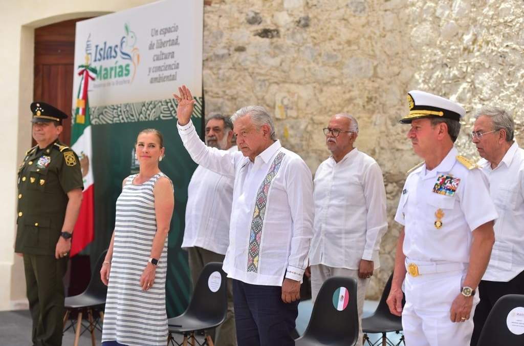 El presidente Andrés Manuel López Obrador en las Islas Marías