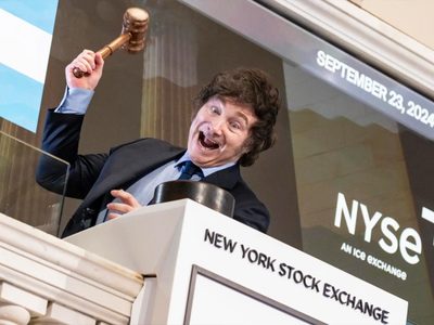 "Déficit fiscal": Javier Milei tocó la campana de Wall Street y habló sobre la situación argentina