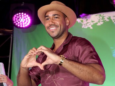 ¿Amor de la infancia? Romeo Santos declaró su amor y… ¡Le salió muy bien!